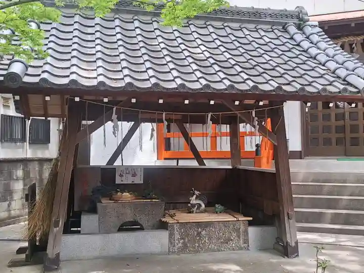 八坂神社の{uncategorized: "未分類", other: "その他", undefined: "問題あり", building: "その他建物", grave: "お墓", sacred_gate: "鳥居", guardian: "狛犬", statue: "像", buddha: "仏像", history: "歴史", nature: "自然", garden: "庭園", animal: "動物", pagoda: "塔", temizu: "手水舎", mountain_gate: "山門・神門", sanctuary: "本殿・本堂", subordinate: "末社・摂社", art: "芸術", scenery: "景色", jizo: "地蔵", ema: "絵馬", goshuin: "御朱印", omikuji: "おみくじ", items: "授与品その他", amulet: "お守り", goshuincho: "御朱印帳", eats: "食事", festival: "お祭り", votive_dance: "神楽", shichigosan: "七五三参", wedding: "結婚式", experience: "体験その他", initially: "初詣", around: "周辺", anti_infection: "感染症対策"}