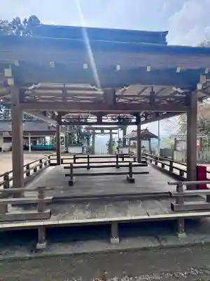 玉津岡神社の{uncategorized: "未分類", other: "その他", undefined: "問題あり", building: "その他建物", grave: "お墓", sacred_gate: "鳥居", guardian: "狛犬", statue: "像", buddha: "仏像", history: "歴史", nature: "自然", garden: "庭園", animal: "動物", pagoda: "塔", temizu: "手水舎", mountain_gate: "山門・神門", sanctuary: "本殿・本堂", subordinate: "末社・摂社", art: "芸術", scenery: "景色", jizo: "地蔵", ema: "絵馬", goshuin: "御朱印", omikuji: "おみくじ", items: "授与品その他", amulet: "お守り", goshuincho: "御朱印帳", eats: "食事", festival: "お祭り", votive_dance: "神楽", shichigosan: "七五三参", wedding: "結婚式", experience: "体験その他", initially: "初詣", around: "周辺", anti_infection: "感染症対策"}