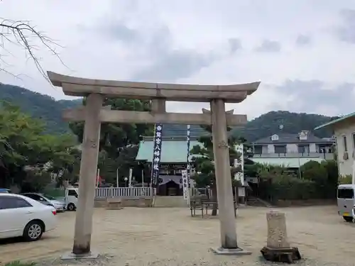 鷺宮八幡神社（保久良神社末社・お旅所）の鳥居