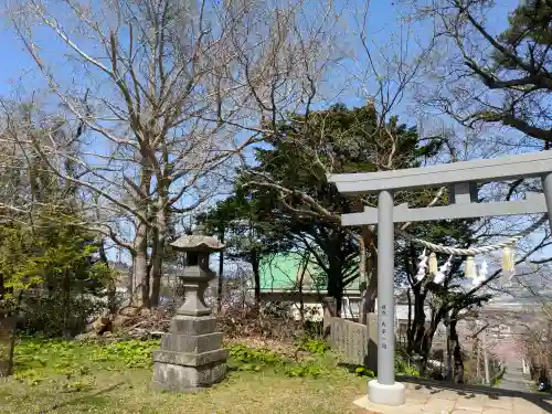 住三吉神社の{uncategorized: "未分類", other: "その他", undefined: "問題あり", building: "その他建物", grave: "お墓", sacred_gate: "鳥居", guardian: "狛犬", statue: "像", buddha: "仏像", history: "歴史", nature: "自然", garden: "庭園", animal: "動物", pagoda: "塔", temizu: "手水舎", mountain_gate: "山門・神門", sanctuary: "本殿・本堂", subordinate: "末社・摂社", art: "芸術", scenery: "景色", jizo: "地蔵", ema: "絵馬", goshuin: "御朱印", omikuji: "おみくじ", items: "授与品その他", amulet: "お守り", goshuincho: "御朱印帳", eats: "食事", festival: "お祭り", votive_dance: "神楽", shichigosan: "七五三参", wedding: "結婚式", experience: "体験その他", initially: "初詣", around: "周辺", anti_infection: "感染症対策"}