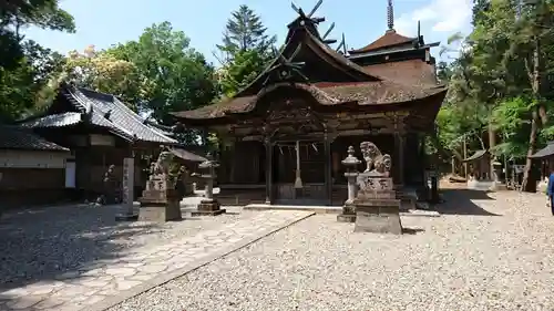 柏原八幡宮の本殿・本堂