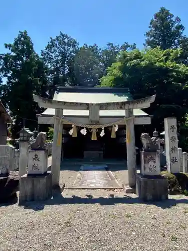 五社神社の鳥居