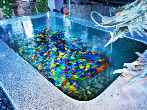 東海市熊野神社の手水舎