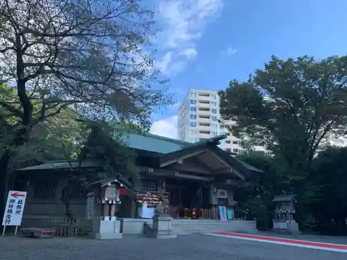 東郷神社の本殿・本堂