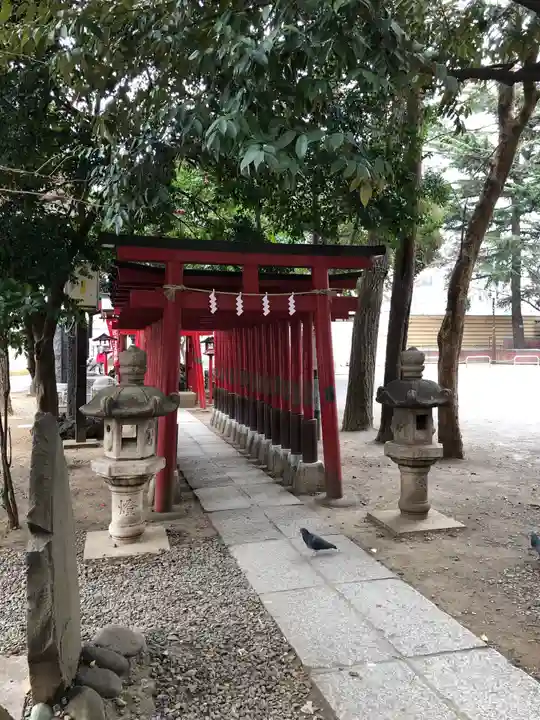 花園神社の鳥居