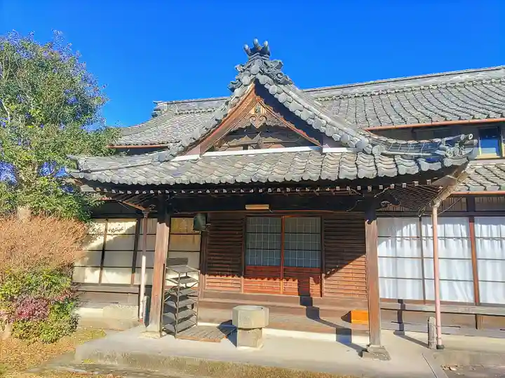 秋葉寺の本殿・本堂