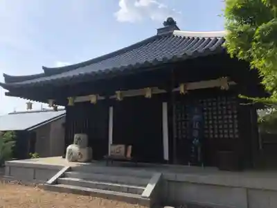 大安寺の本殿・本堂