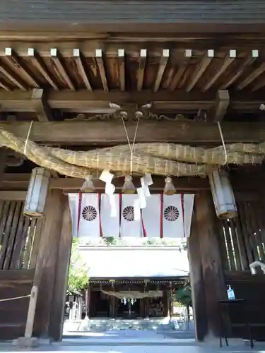 菊池神社の山門・神門