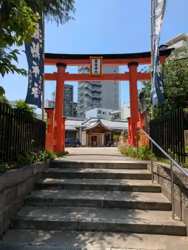 兵庫嚴島神社の{uncategorized: "未分類", other: "その他", undefined: "問題あり", building: "その他建物", grave: "お墓", sacred_gate: "鳥居", guardian: "狛犬", statue: "像", buddha: "仏像", history: "歴史", nature: "自然", garden: "庭園", animal: "動物", pagoda: "塔", temizu: "手水舎", mountain_gate: "山門・神門", sanctuary: "本殿・本堂", subordinate: "末社・摂社", art: "芸術", scenery: "景色", jizo: "地蔵", ema: "絵馬", goshuin: "御朱印", omikuji: "おみくじ", items: "授与品その他", amulet: "お守り", goshuincho: "御朱印帳", eats: "食事", festival: "お祭り", votive_dance: "神楽", shichigosan: "七五三参", wedding: "結婚式", experience: "体験その他", initially: "初詣", around: "周辺", anti_infection: "感染症対策"}
