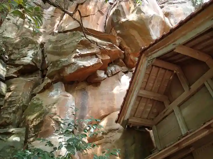 赤岩神社の本殿・本堂
