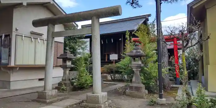 勝利八幡神社の鳥居