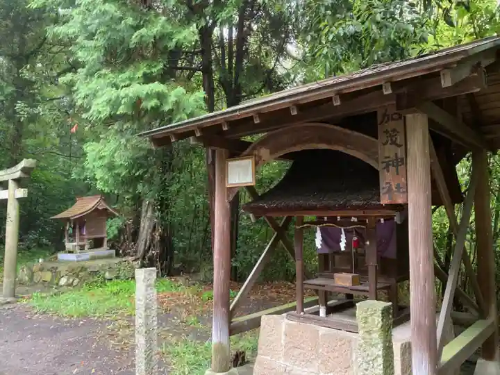 生石八幡神社の末社・摂社