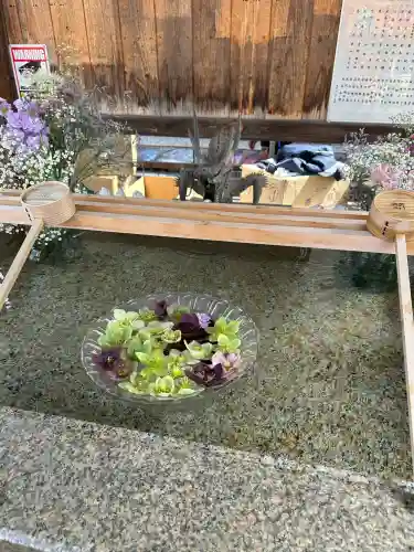 新川神社の手水舎