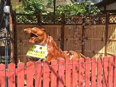 露天神社（お初天神）の{uncategorized: "未分類", other: "その他", undefined: "問題あり", building: "その他建物", grave: "お墓", sacred_gate: "鳥居", guardian: "狛犬", statue: "像", buddha: "仏像", history: "歴史", nature: "自然", garden: "庭園", animal: "動物", pagoda: "塔", temizu: "手水舎", mountain_gate: "山門・神門", sanctuary: "本殿・本堂", subordinate: "末社・摂社", art: "芸術", scenery: "景色", jizo: "地蔵", ema: "絵馬", goshuin: "御朱印", omikuji: "おみくじ", items: "授与品その他", amulet: "お守り", goshuincho: "御朱印帳", eats: "食事", festival: "お祭り", votive_dance: "神楽", shichigosan: "七五三参", wedding: "結婚式", experience: "体験その他", initially: "初詣", around: "周辺", anti_infection: "感染症対策"}