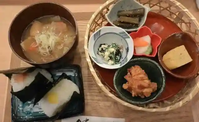 湯島天満宮の食事