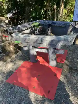 淡島神社の{uncategorized: "未分類", other: "その他", undefined: "問題あり", building: "その他建物", grave: "お墓", sacred_gate: "鳥居", guardian: "狛犬", statue: "像", buddha: "仏像", history: "歴史", nature: "自然", garden: "庭園", animal: "動物", pagoda: "塔", temizu: "手水舎", mountain_gate: "山門・神門", sanctuary: "本殿・本堂", subordinate: "末社・摂社", art: "芸術", scenery: "景色", jizo: "地蔵", ema: "絵馬", goshuin: "御朱印", omikuji: "おみくじ", items: "授与品その他", amulet: "お守り", goshuincho: "御朱印帳", eats: "食事", festival: "お祭り", votive_dance: "神楽", shichigosan: "七五三参", wedding: "結婚式", experience: "体験その他", initially: "初詣", around: "周辺", anti_infection: "感染症対策"}