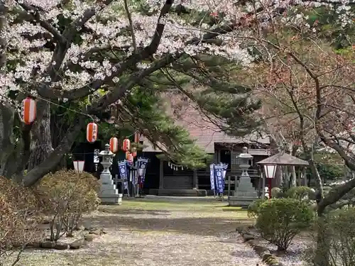 糠部神社の建物その他