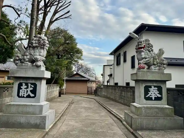 八幡神社の{uncategorized: "未分類", other: "その他", undefined: "問題あり", building: "その他建物", grave: "お墓", sacred_gate: "鳥居", guardian: "狛犬", statue: "像", buddha: "仏像", history: "歴史", nature: "自然", garden: "庭園", animal: "動物", pagoda: "塔", temizu: "手水舎", mountain_gate: "山門・神門", sanctuary: "本殿・本堂", subordinate: "末社・摂社", art: "芸術", scenery: "景色", jizo: "地蔵", ema: "絵馬", goshuin: "御朱印", omikuji: "おみくじ", items: "授与品その他", amulet: "お守り", goshuincho: "御朱印帳", eats: "食事", festival: "お祭り", votive_dance: "神楽", shichigosan: "七五三参", wedding: "結婚式", experience: "体験その他", initially: "初詣", around: "周辺", anti_infection: "感染症対策"}
