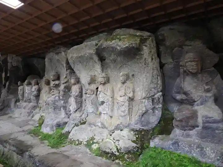 臼杵石仏(大分県)