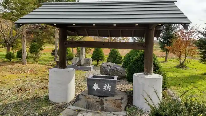 千代ヶ岡神社の手水舎