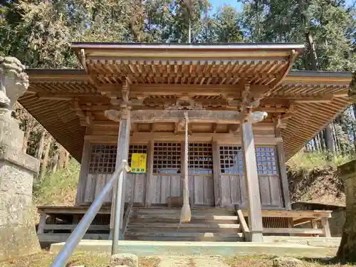 志鳥八幡宮の本殿・本堂