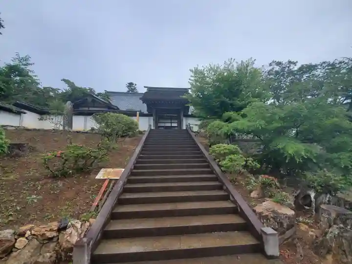 鶏足寺のその他建物