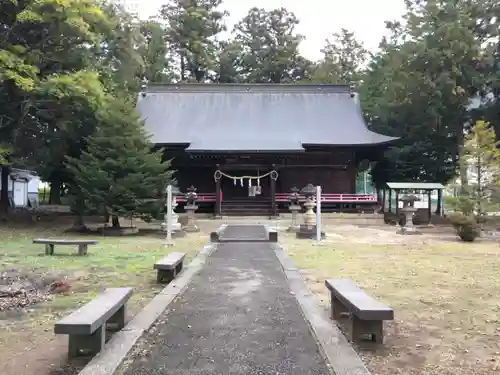 松尾神社の本殿