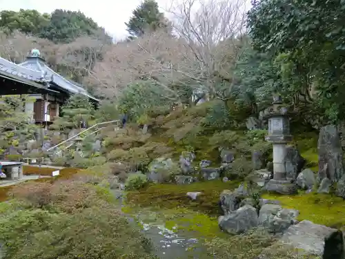 霊鑑寺門跡(京都府)