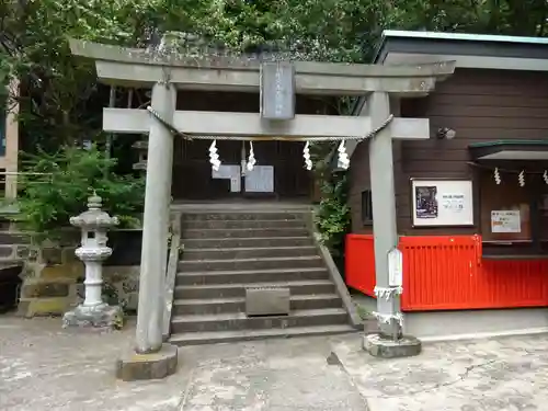 海南神社の末社