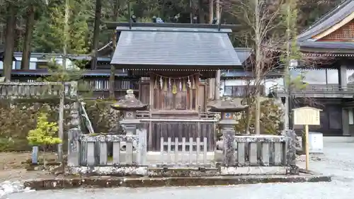 諏訪大社の末社・摂社