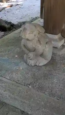 岡崎神社の狛犬