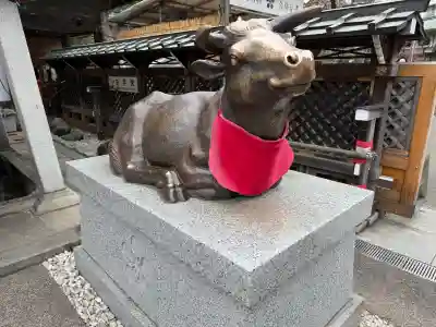 湯島天満宮の{uncategorized: "未分類", other: "その他", undefined: "問題あり", building: "その他建物", grave: "お墓", sacred_gate: "鳥居", guardian: "狛犬", statue: "像", buddha: "仏像", history: "歴史", nature: "自然", garden: "庭園", animal: "動物", pagoda: "塔", temizu: "手水舎", mountain_gate: "山門・神門", sanctuary: "本殿・本堂", subordinate: "末社・摂社", art: "芸術", scenery: "景色", jizo: "地蔵", ema: "絵馬", goshuin: "御朱印", omikuji: "おみくじ", items: "授与品その他", amulet: "お守り", goshuincho: "御朱印帳", eats: "食事", festival: "お祭り", votive_dance: "神楽", shichigosan: "七五三参", wedding: "結婚式", experience: "体験その他", initially: "初詣", around: "周辺", anti_infection: "感染症対策"}