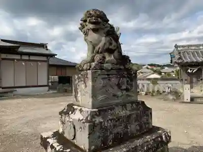 熊野神社の狛犬