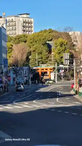 穴八幡宮の{uncategorized: "未分類", other: "その他", undefined: "問題あり", building: "その他建物", grave: "お墓", sacred_gate: "鳥居", guardian: "狛犬", statue: "像", buddha: "仏像", history: "歴史", nature: "自然", garden: "庭園", animal: "動物", pagoda: "塔", temizu: "手水舎", mountain_gate: "山門・神門", sanctuary: "本殿・本堂", subordinate: "末社・摂社", art: "芸術", scenery: "景色", jizo: "地蔵", ema: "絵馬", goshuin: "御朱印", omikuji: "おみくじ", items: "授与品その他", amulet: "お守り", goshuincho: "御朱印帳", eats: "食事", festival: "お祭り", votive_dance: "神楽", shichigosan: "七五三参", wedding: "結婚式", experience: "体験その他", initially: "初詣", around: "周辺", anti_infection: "感染症対策"}