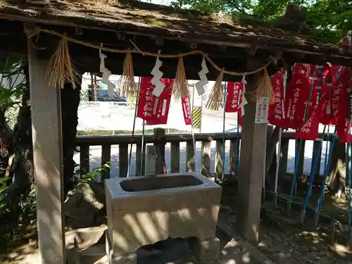 稲荷社（平八稲荷神社）の手水舎