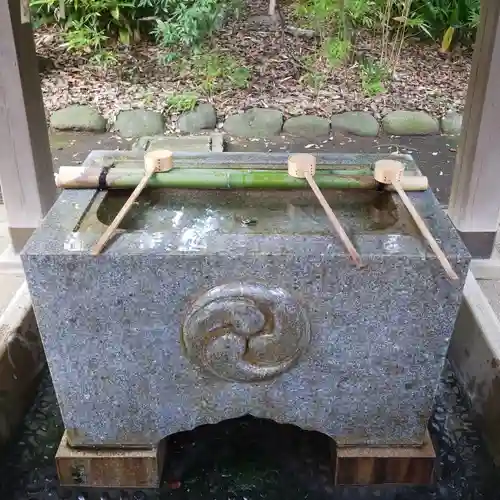 赤坂氷川神社の手水舎