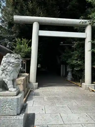 岩槻久伊豆神社の鳥居