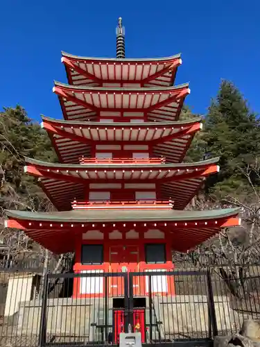 新倉富士浅間神社(山梨県)