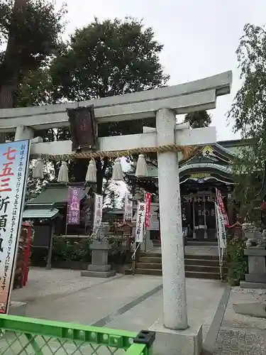 川越八幡宮の鳥居