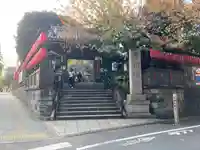 豊川稲荷東京別院の山門・神門
