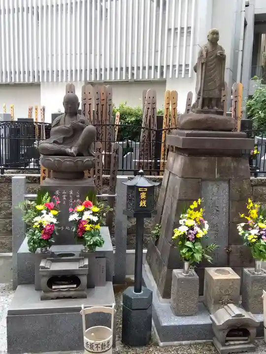 赤坂不動尊威徳寺(東京都)