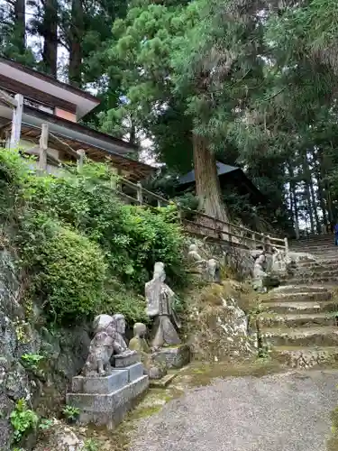 東堂山 満福寺（昭和羅漢）(福島県)