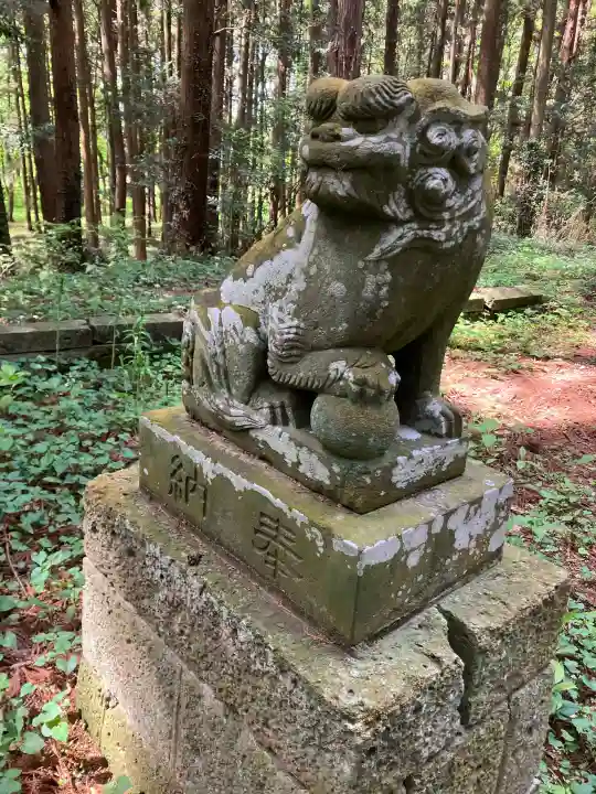 浅間神社の{uncategorized: "未分類", other: "その他", undefined: "問題あり", building: "その他建物", grave: "お墓", sacred_gate: "鳥居", guardian: "狛犬", statue: "像", buddha: "仏像", history: "歴史", nature: "自然", garden: "庭園", animal: "動物", pagoda: "塔", temizu: "手水舎", mountain_gate: "山門・神門", sanctuary: "本殿・本堂", subordinate: "末社・摂社", art: "芸術", scenery: "景色", jizo: "地蔵", ema: "絵馬", goshuin: "御朱印", omikuji: "おみくじ", items: "授与品その他", amulet: "お守り", goshuincho: "御朱印帳", eats: "食事", festival: "お祭り", votive_dance: "神楽", shichigosan: "七五三参", wedding: "結婚式", experience: "体験その他", initially: "初詣", around: "周辺", anti_infection: "感染症対策"}
