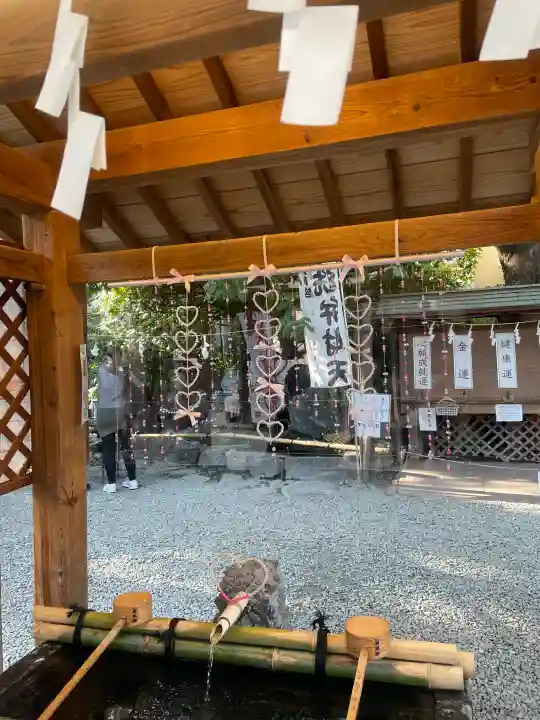 川越熊野神社の{uncategorized: "未分類", other: "その他", undefined: "問題あり", building: "その他建物", grave: "お墓", sacred_gate: "鳥居", guardian: "狛犬", statue: "像", buddha: "仏像", history: "歴史", nature: "自然", garden: "庭園", animal: "動物", pagoda: "塔", temizu: "手水舎", mountain_gate: "山門・神門", sanctuary: "本殿・本堂", subordinate: "末社・摂社", art: "芸術", scenery: "景色", jizo: "地蔵", ema: "絵馬", goshuin: "御朱印", omikuji: "おみくじ", items: "授与品その他", amulet: "お守り", goshuincho: "御朱印帳", eats: "食事", festival: "お祭り", votive_dance: "神楽", shichigosan: "七五三参", wedding: "結婚式", experience: "体験その他", initially: "初詣", around: "周辺", anti_infection: "感染症対策"}