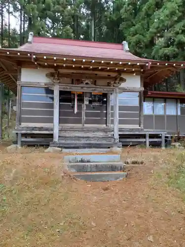 赤沢薬師堂の本殿・本堂