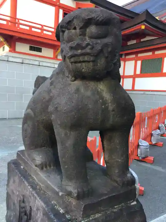 花園神社の狛犬