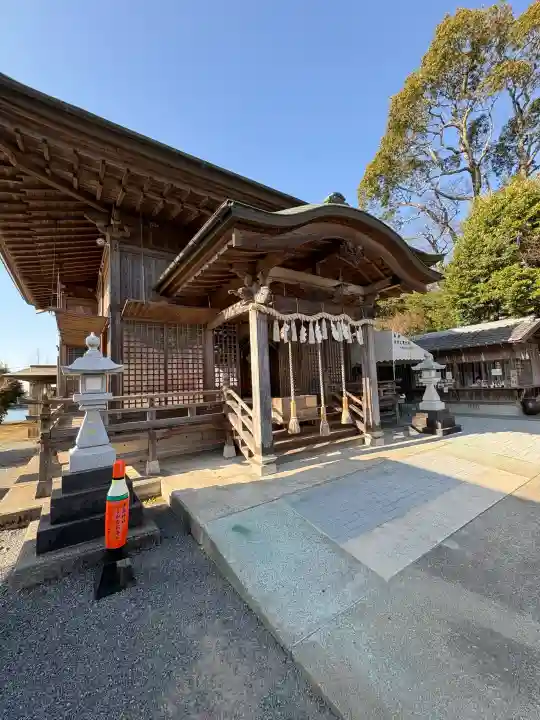 浮島神社の{uncategorized: "未分類", other: "その他", undefined: "問題あり", building: "その他建物", grave: "お墓", sacred_gate: "鳥居", guardian: "狛犬", statue: "像", buddha: "仏像", history: "歴史", nature: "自然", garden: "庭園", animal: "動物", pagoda: "塔", temizu: "手水舎", mountain_gate: "山門・神門", sanctuary: "本殿・本堂", subordinate: "末社・摂社", art: "芸術", scenery: "景色", jizo: "地蔵", ema: "絵馬", goshuin: "御朱印", omikuji: "おみくじ", items: "授与品その他", amulet: "お守り", goshuincho: "御朱印帳", eats: "食事", festival: "お祭り", votive_dance: "神楽", shichigosan: "七五三参", wedding: "結婚式", experience: "体験その他", initially: "初詣", around: "周辺", anti_infection: "感染症対策"}
