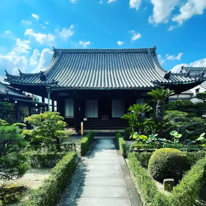 西方院の本殿・本堂