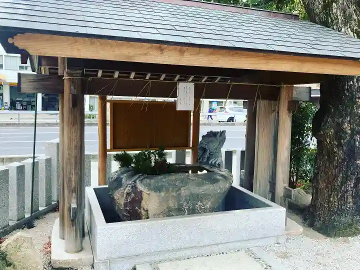 三王神社の手水舎