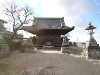 占部川神社の本殿・本堂